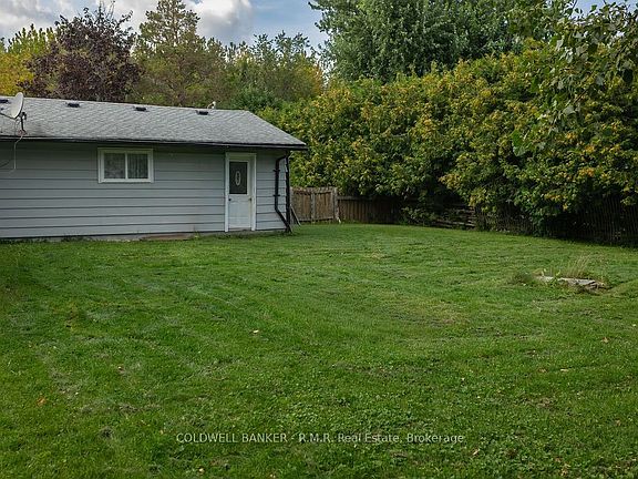 3rd image of 241 Port Hoover Rd