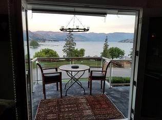 301 S 3rd St #3, Chelan, WA 98816