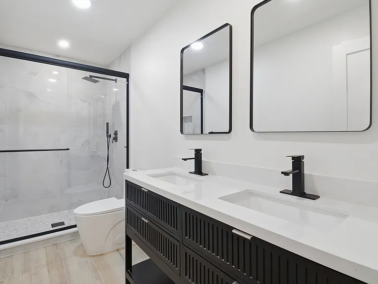 7076 Briarmeadow Dr — Photo 16