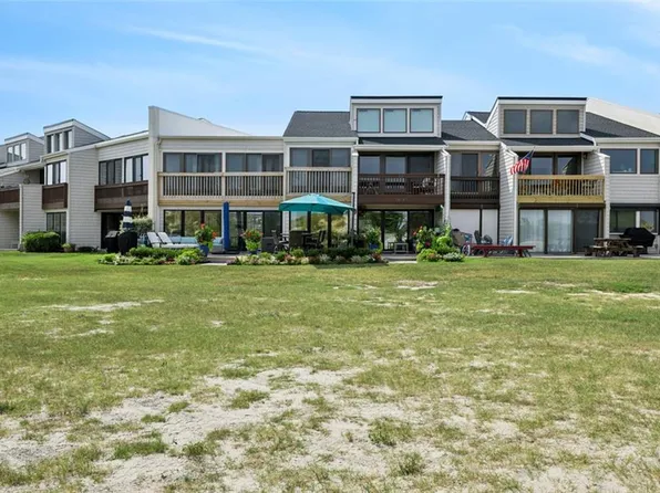3920 Whispering Oaks Pl APT 102, Virginia Beach, VA 23455