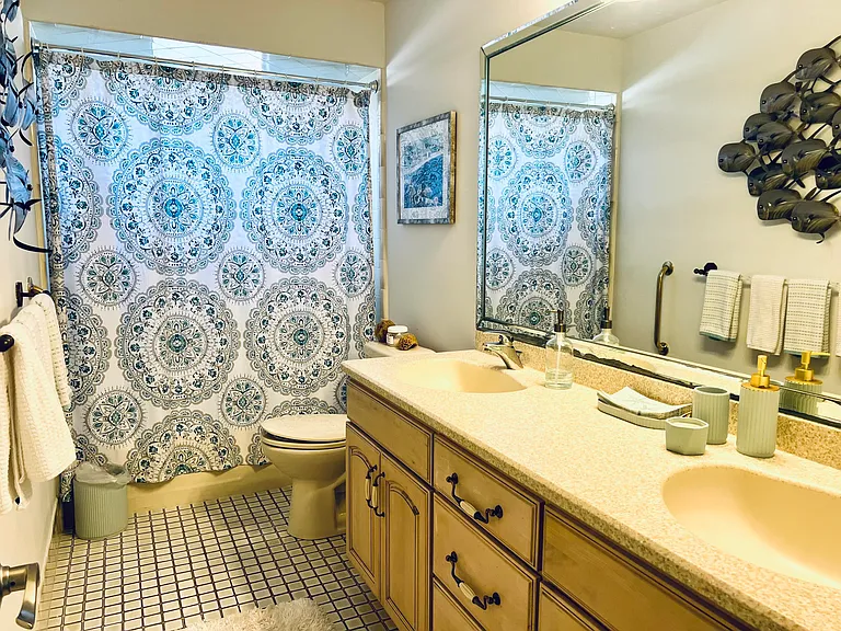410 Rio Casa Dr S — Photo 18