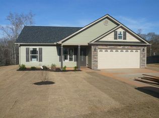 821 N Mossy Rock Rd, Spartanburg, SC 29303