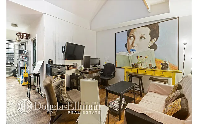 Rented by Douglas Elliman | media 4