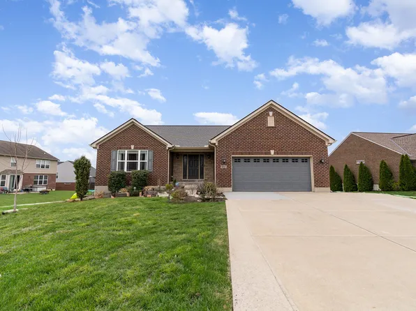 2466 Bluebark Ct, Hebron, KY 41048