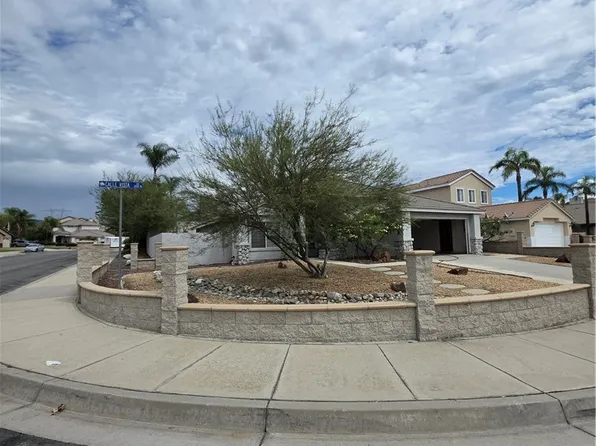 2874 W Calle Vista Dr, Rialto, CA 92377