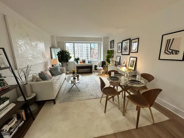 400 E 54th St APT 22D, New York, NY 10022