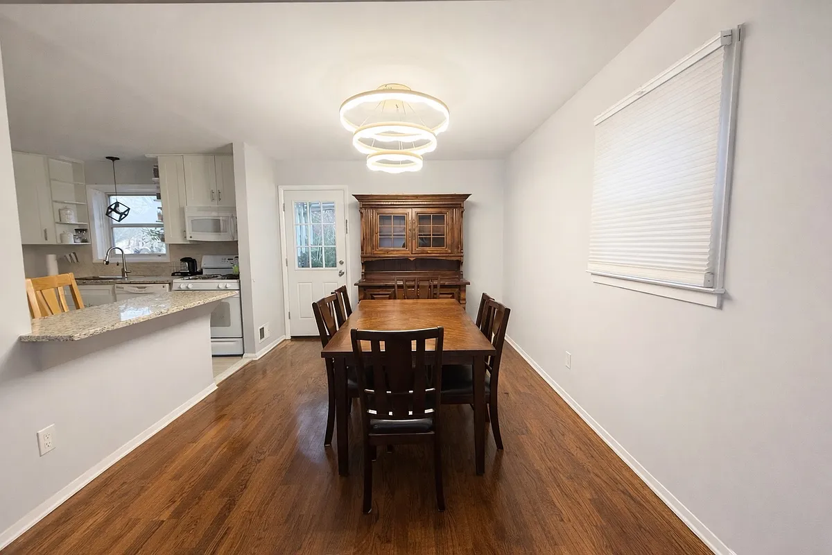 Building Photo - 2775 Morris Ave #1