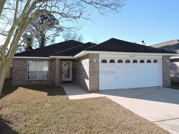 1897 Gulf Bay Ln, Pensacola, FL 32506