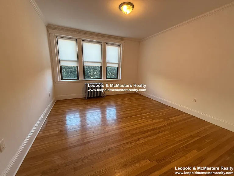 30 Bellevue St #15 — Photo 4