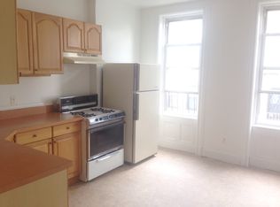 260 12th St APT 4R, Brooklyn, NY 11215