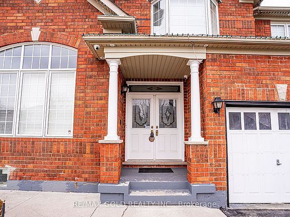 3rd image of 7 Bettey Rd