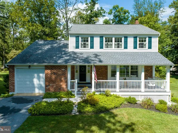 409 Devon Dr, Exton, PA 19341