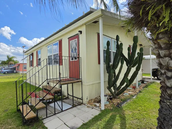 37816 Easy Ave, Zephyrhills, FL 33542
