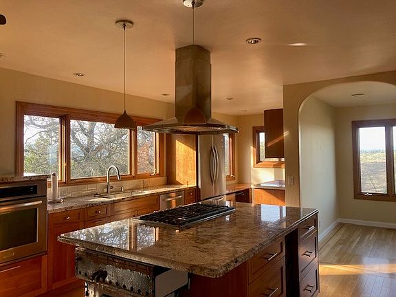 4th image of 150 Kaden Dr