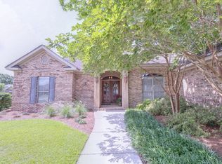 218 Orleans Dr, Fairhope, AL 36532