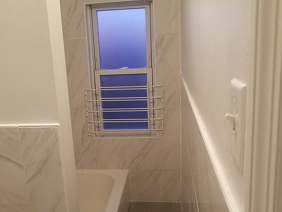 5th image of 533 Beach 66th St #3