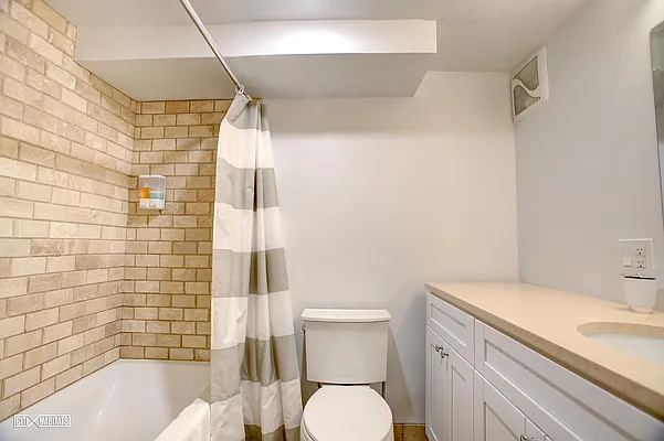 Rented by Citi Habitats | media 15