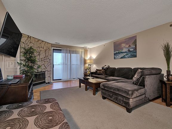 2nd image of 10420 Circle Dr APT 42B