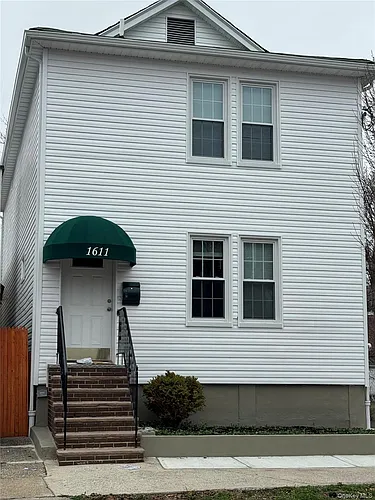 1611 Research Ave Photo 1