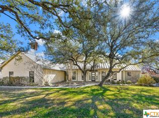 170 Grosbeak Dr, Spring Branch, TX 78070