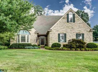 617 Pelham Dr, Waynesboro, VA 22980