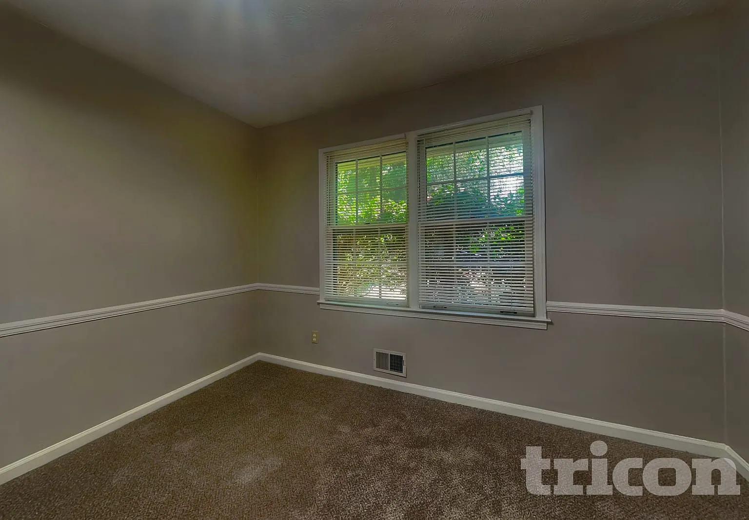 2120 Lost Forest Lane SW Conyers GA — Photo 4