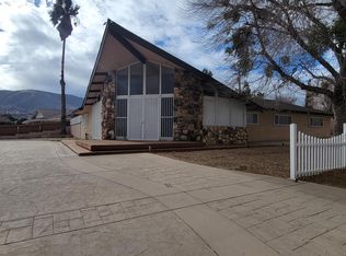1130 W Avenue S, Palmdale, CA 93551