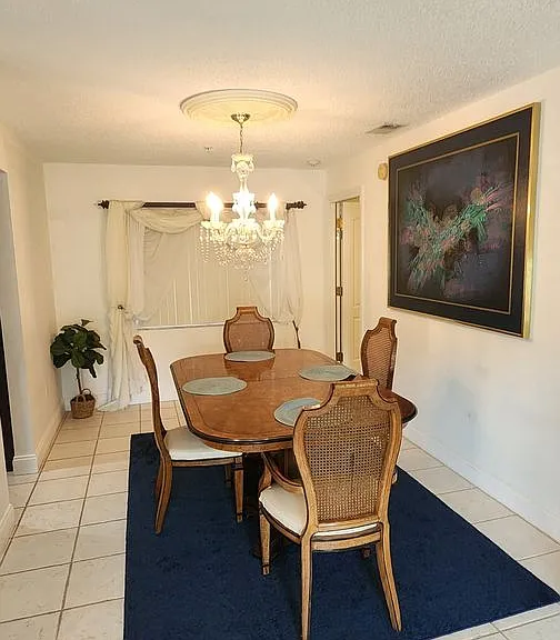 610 Palm Dr — Photo 6