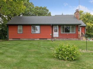 114 Division St W, Brownton, MN 55312