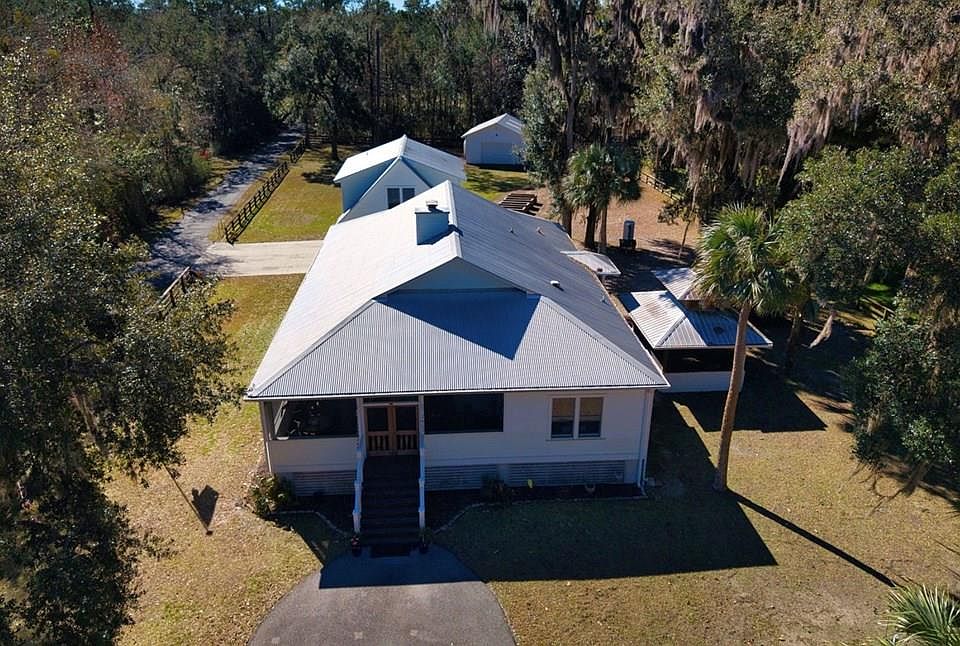 1st image of 133 Pogy Rd