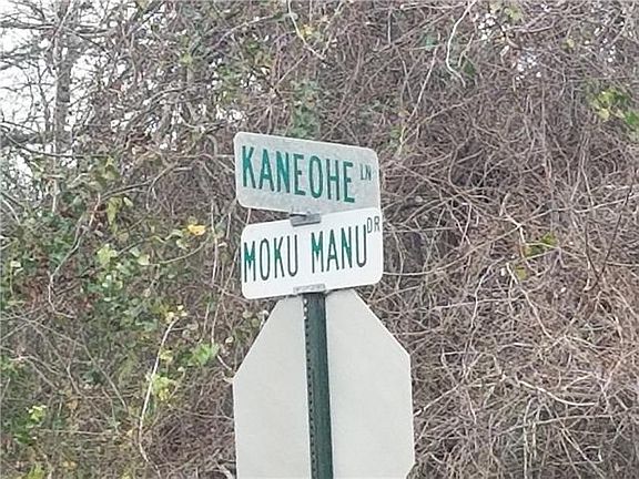 3rd image of 153 Kaneohe Ln