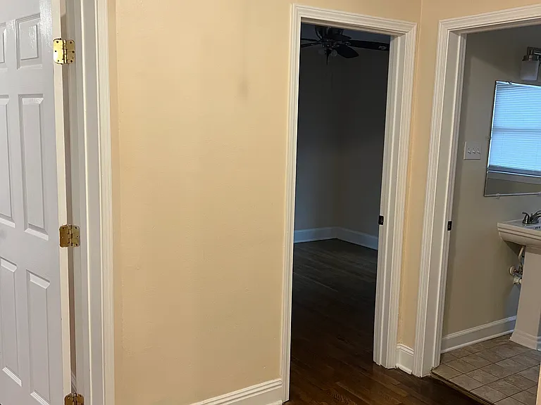 1200 Vance St — Photo 6