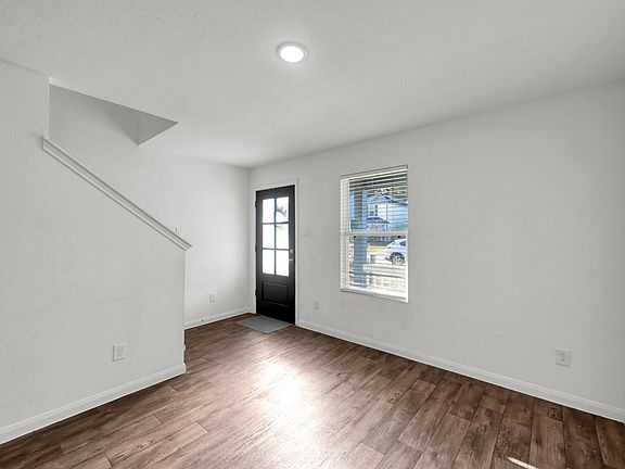 5th image of 16939 Marie Village Dr