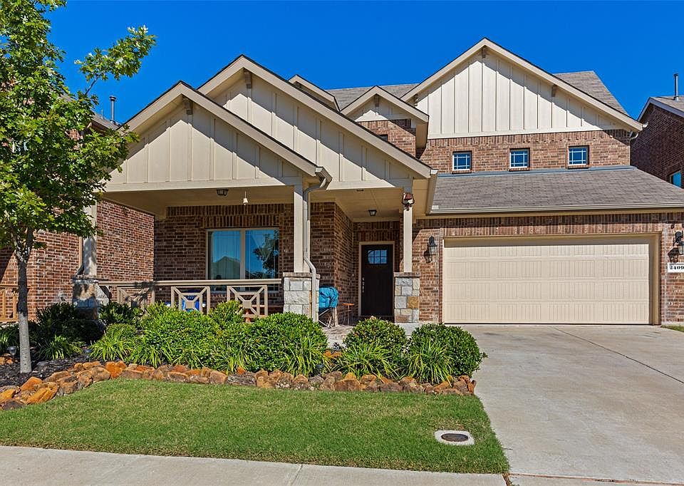 1st image of 2409 Petunia Ln