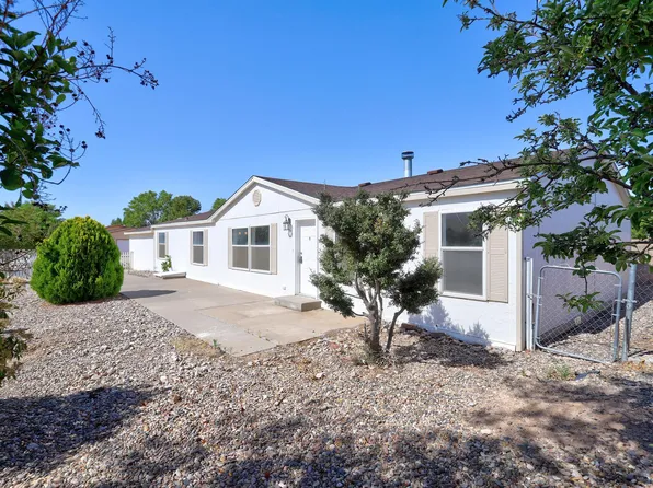110 Sunrise Bluffs Dr, Belen, NM 87002