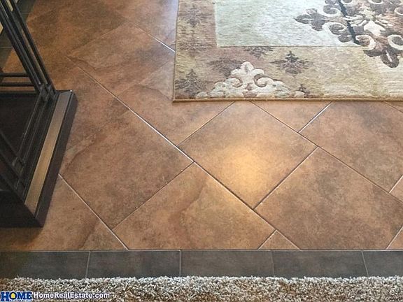 4th image of 2841 Shadowbrook Dr