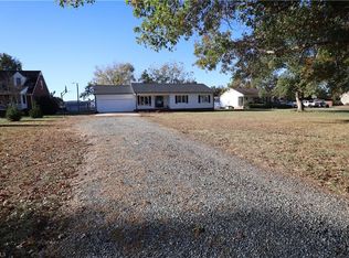 3472 Mine Creek Rd, Burlington, NC 27217