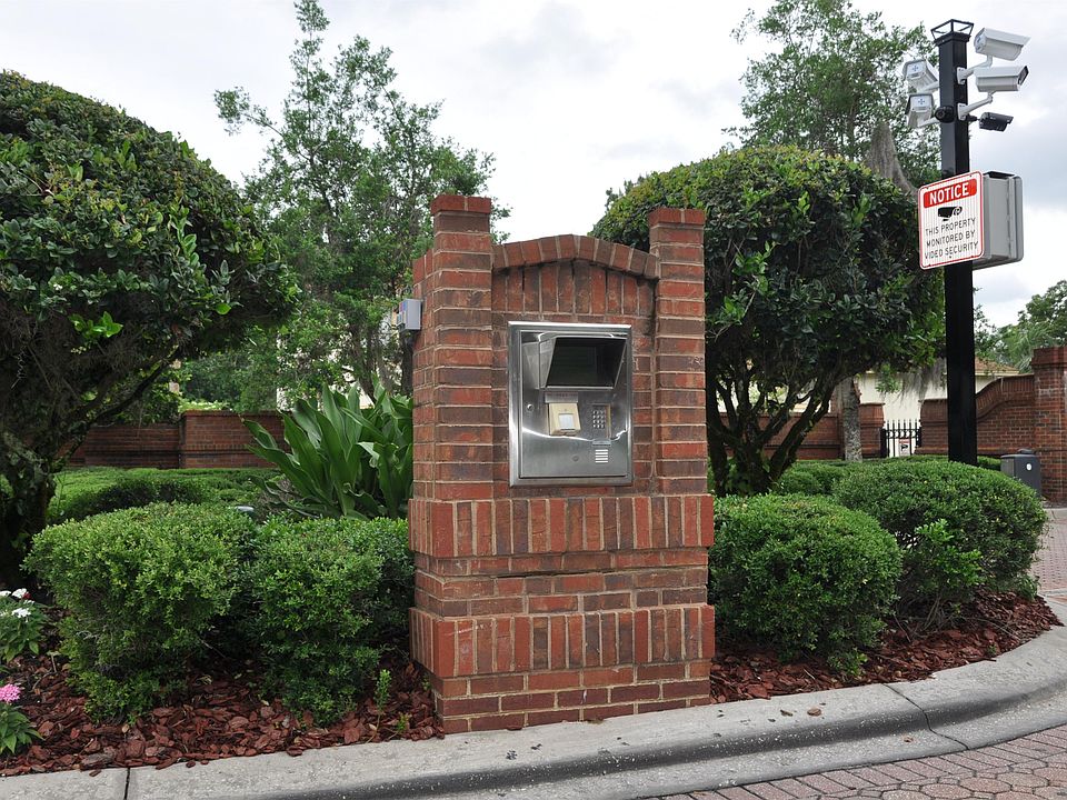 1st image of 1005 Bearded Oaks Ter