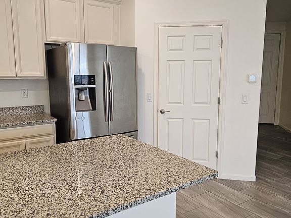 5th image of 17334 S Nicholas Falls Dr