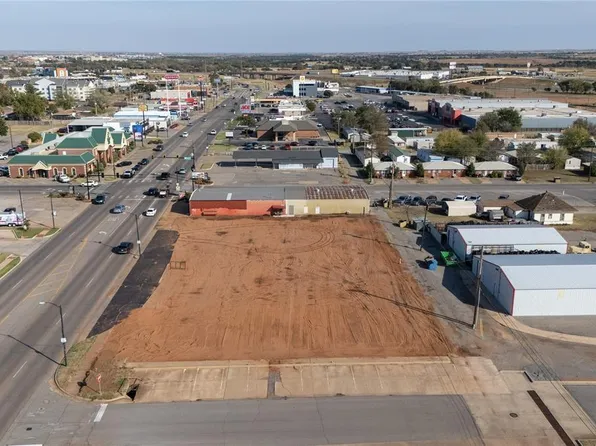 616 E Main St Lot 21, Weatherford, OK 73096