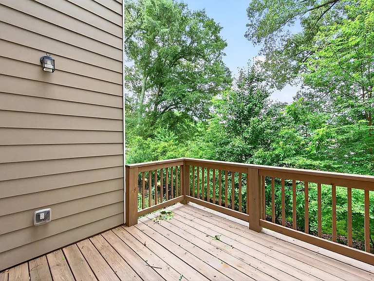 2860 Boone Dr NW — Photo 11