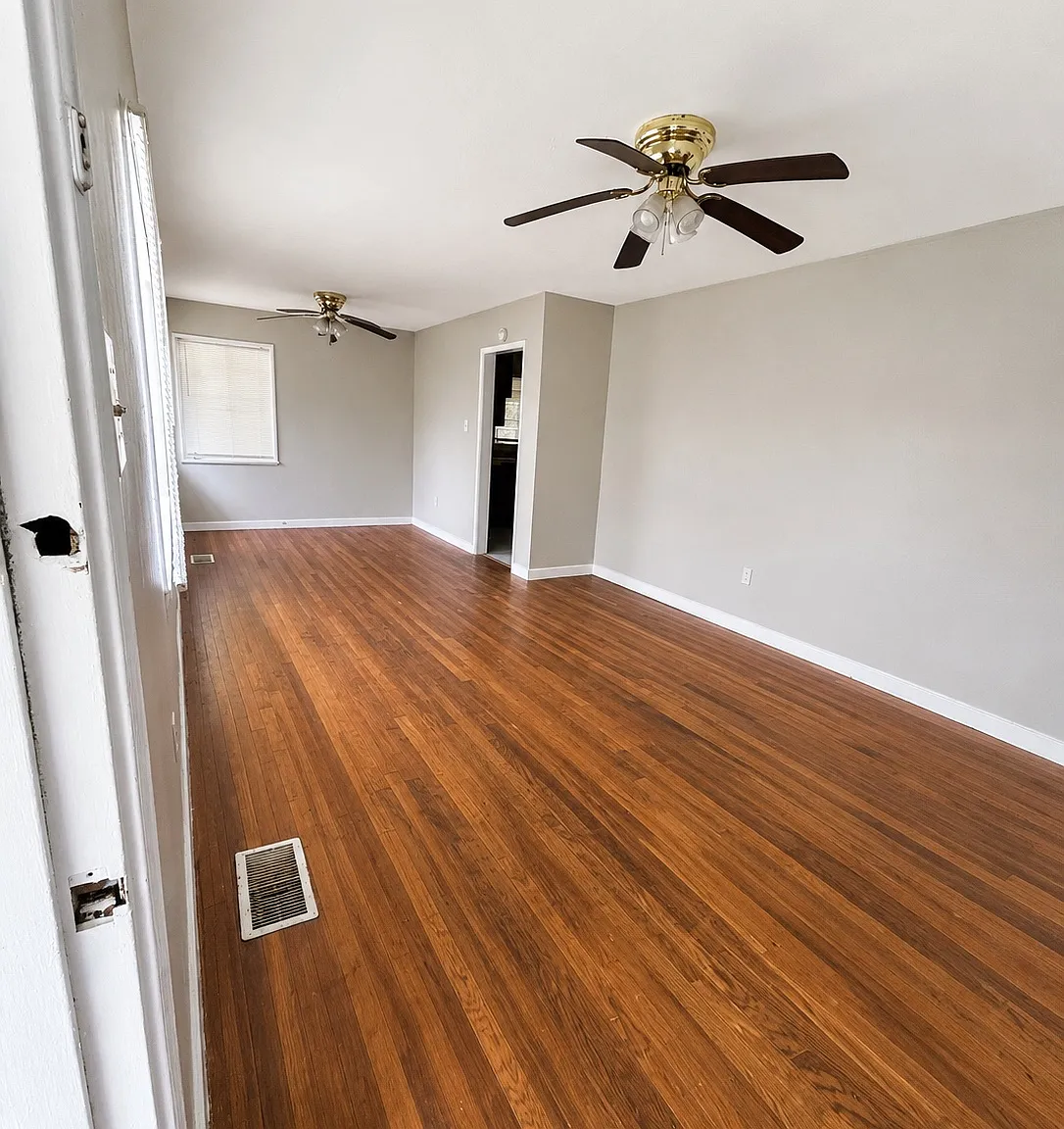 3 bed, 1032 sqft, $950 — Photo 2