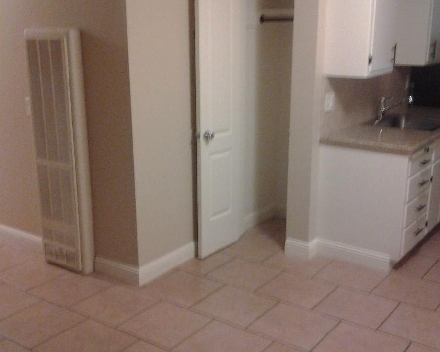 1st image of 262 Mariposa Ave APT 16