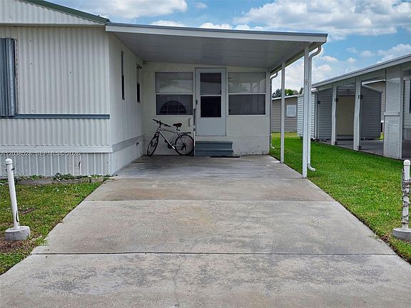 3rd image of 1601 Us Highway 441 SE Lot 156