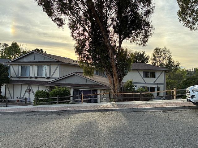 Street View of Four Unit Building