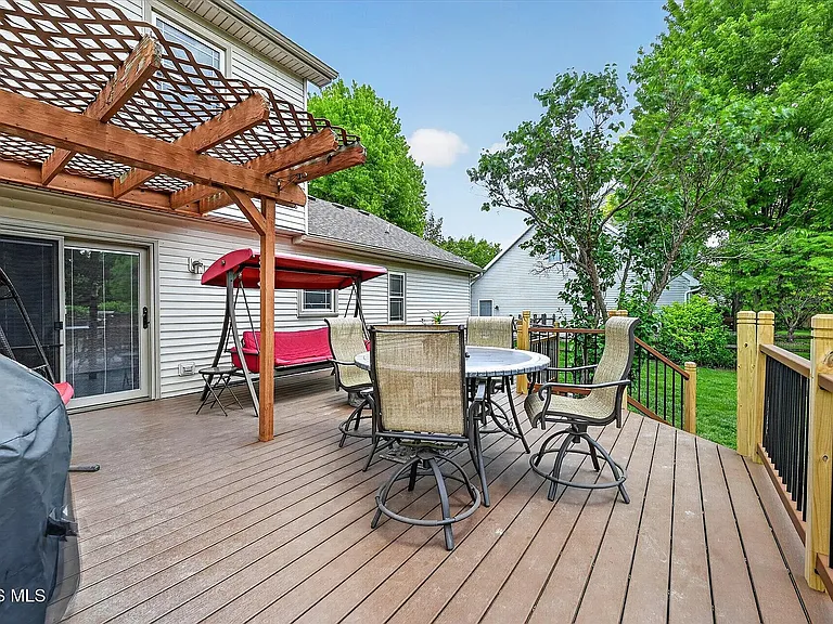 1212 Valley Bluff Rd — Photo 24