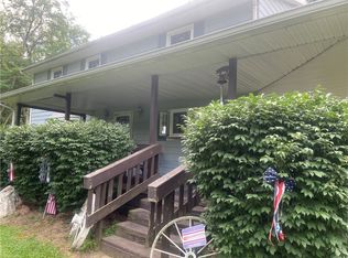 1205 Deer Creek Rd, West Middlesex, PA 16159