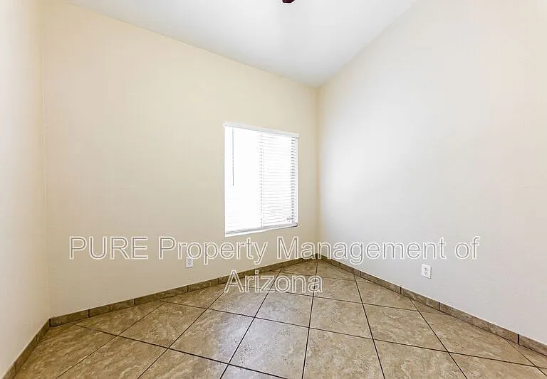 3514 W Fallen Leaf Ln — Photo 18