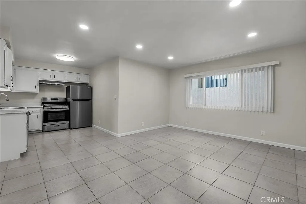 1 bed, 650 sqft, $2,600 — Photo 2