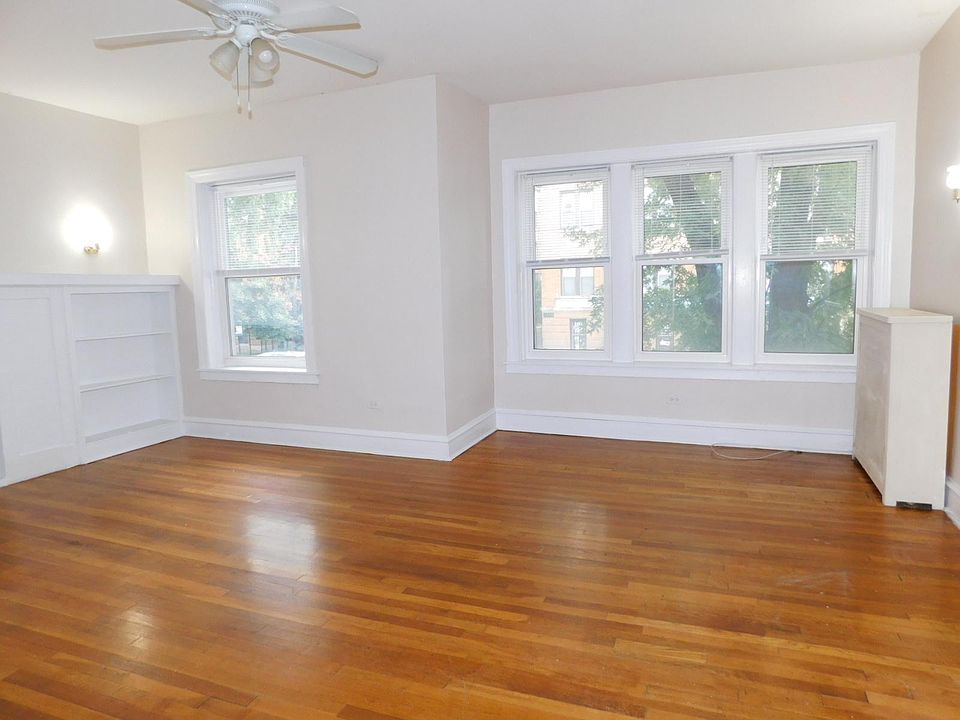 1st image of 1372 W Estes Ave